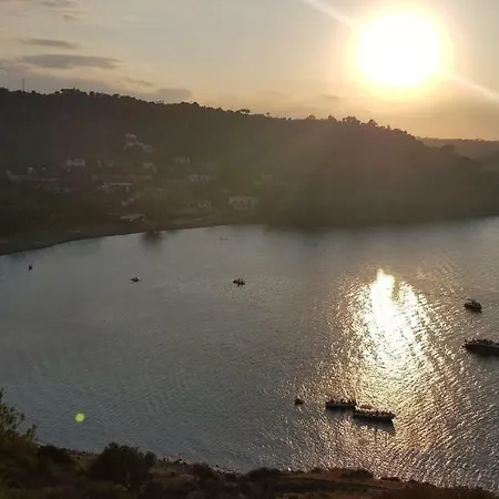 Arcile's Bay Дом отдыха Бруколи